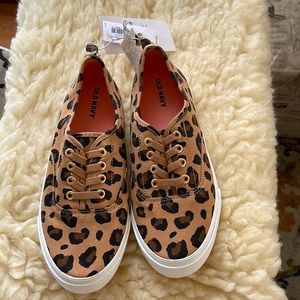 Leopard print shoes